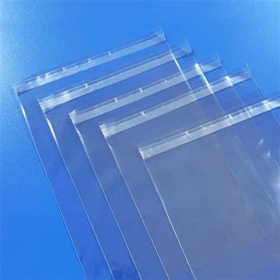 Läpinäkyvä itseliimautuva laukku